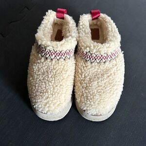 Ugg Tazz Platform Slippers